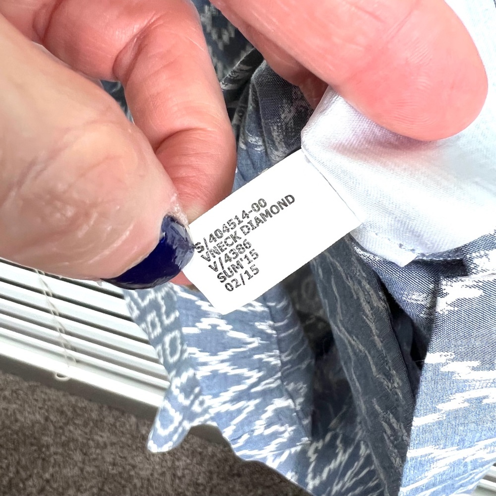 🚫SOLD! NWOT |•BANANA REPUBLIC•| Blue & White Print Shorts Romper Size 6 Tall - Picture 10 of 12
